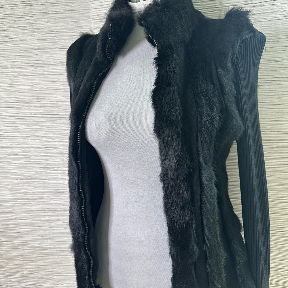 DIZZY LIZZY BLACK RIBBED SWEATER W/ REAL RABBIT FUR TRIM – XL